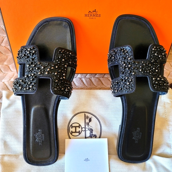 Hermes Oran Sandal with Crystals size 40eu… - Picture 9 of 12